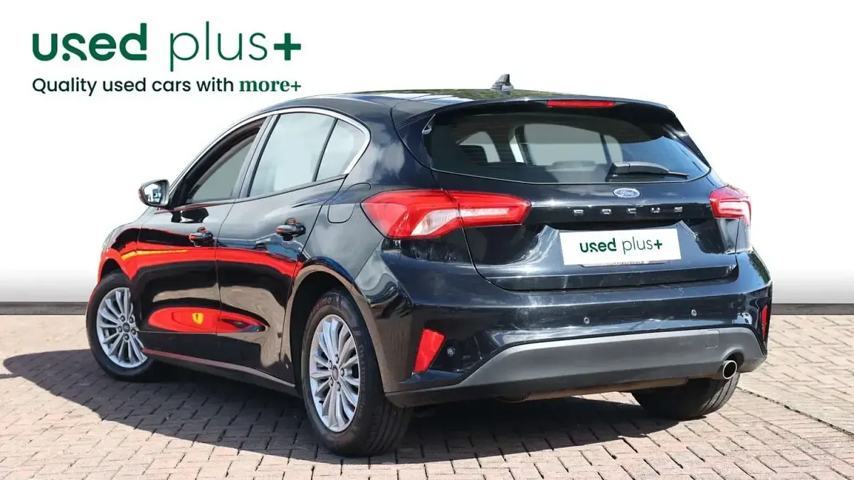 Used Ford Focus Titanium 125 HP (91 kW) 2019 Black Hatchback