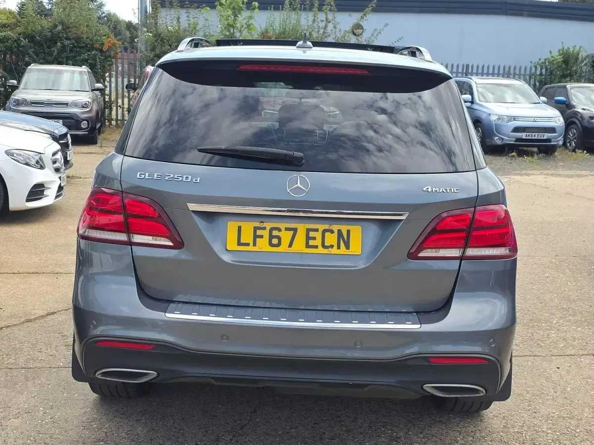 Used Mercedes GLE250 AMG Line Premium 204 HP (150 kW) 2017 Grey SUV