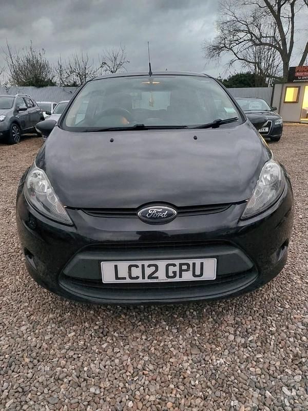 Used Ford Fiesta Studio 70 HP (51 kW) 2012 Black Hatchback