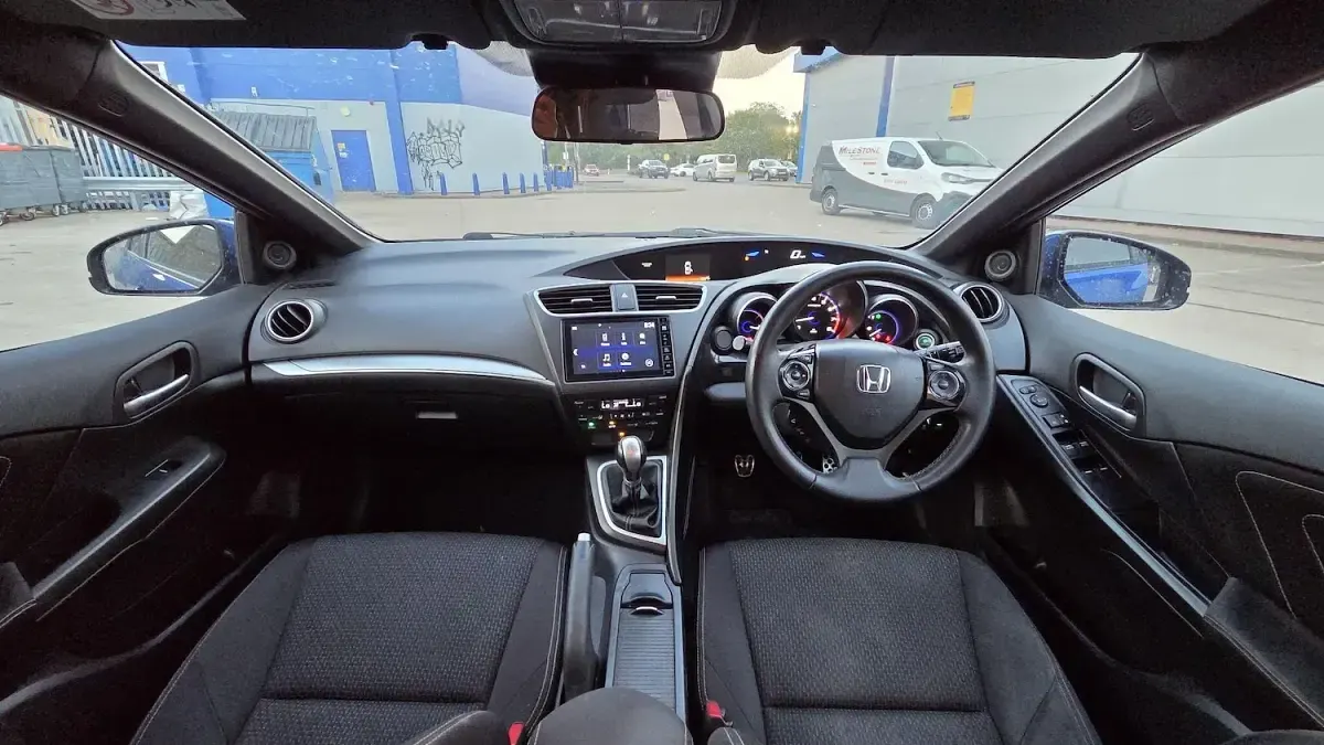Used Honda Civic Sport 142 HP (104 kW) 2015 Blue Hatchback