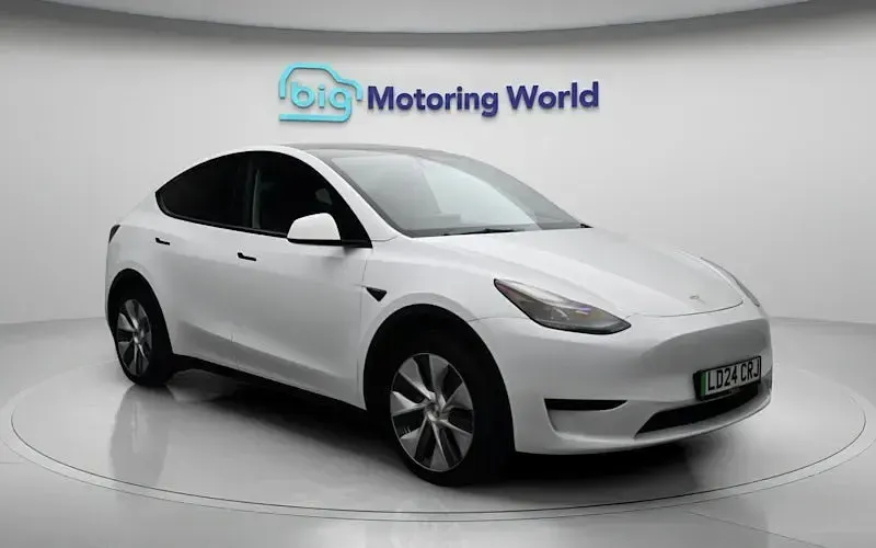 Used Tesla Model Y RWD 254 kW (346 HP) 2024 White SUV