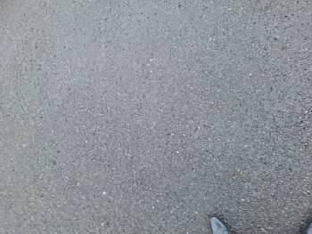 Image 2/4