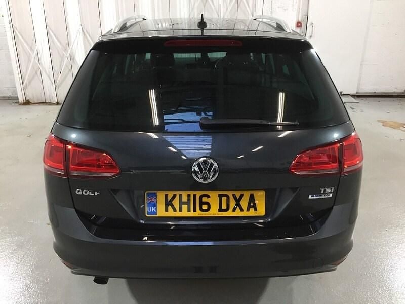 Used VW Golf VII S 85 HP (62 kW) 2016 Grey Estate