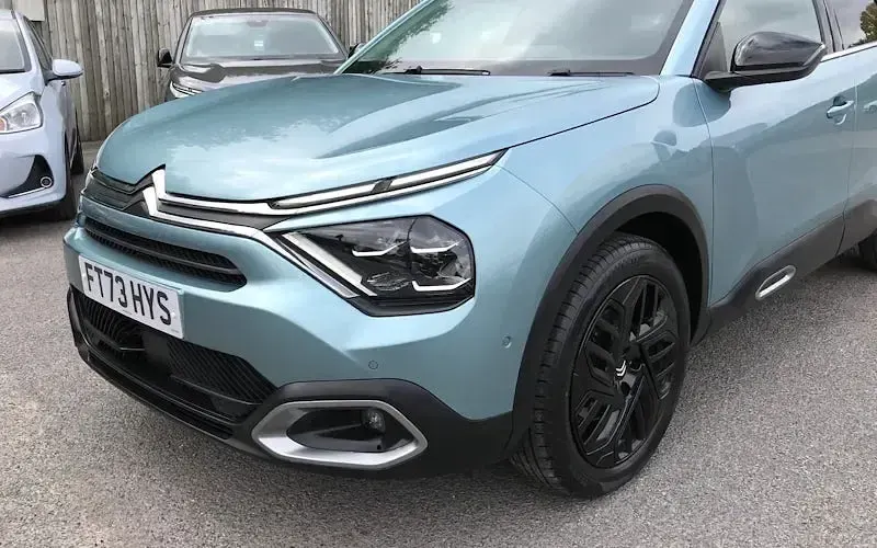 Used Citroën C4 PureTech 131 HP (96 kW) 2023 Blue SUV