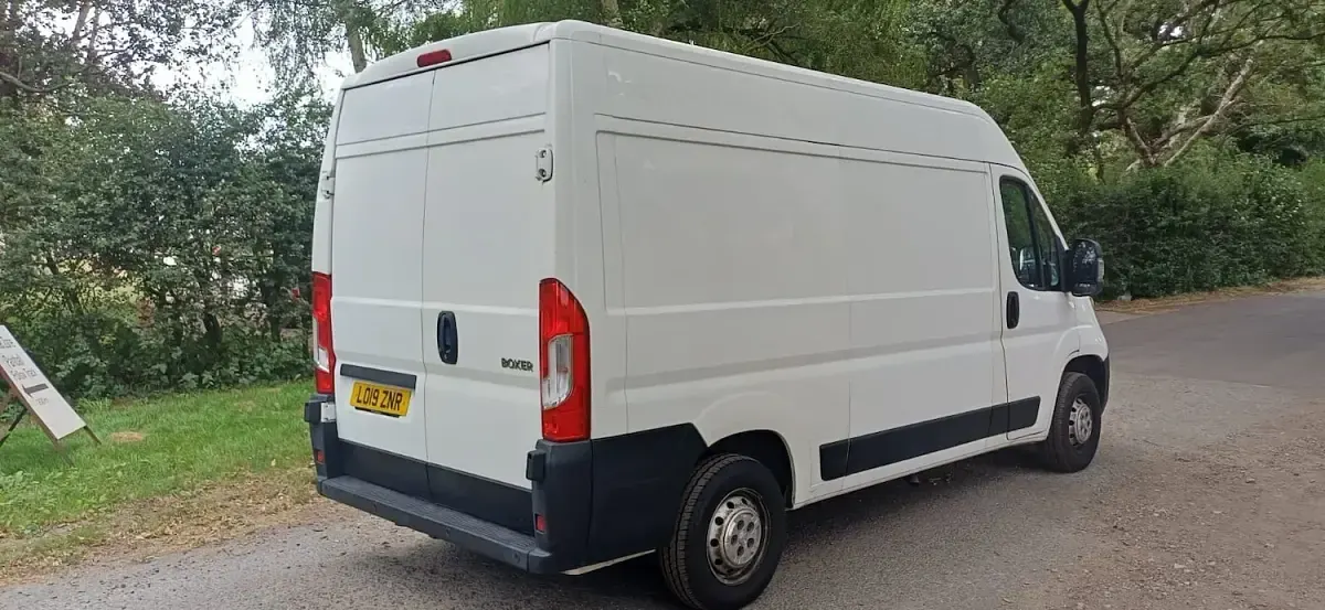Used Peugeot Boxer 130 HP (95 kW) 2019 White Van