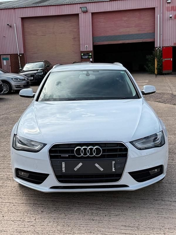 White Used 2014 Audi A4 Estate | £7,650 (Super price) - Image 1/4