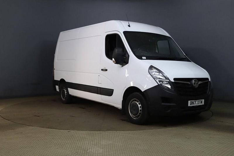 White Used 2021 Vauxhall Movano Edition Van | £11,850 (Super price) - Image 1/3