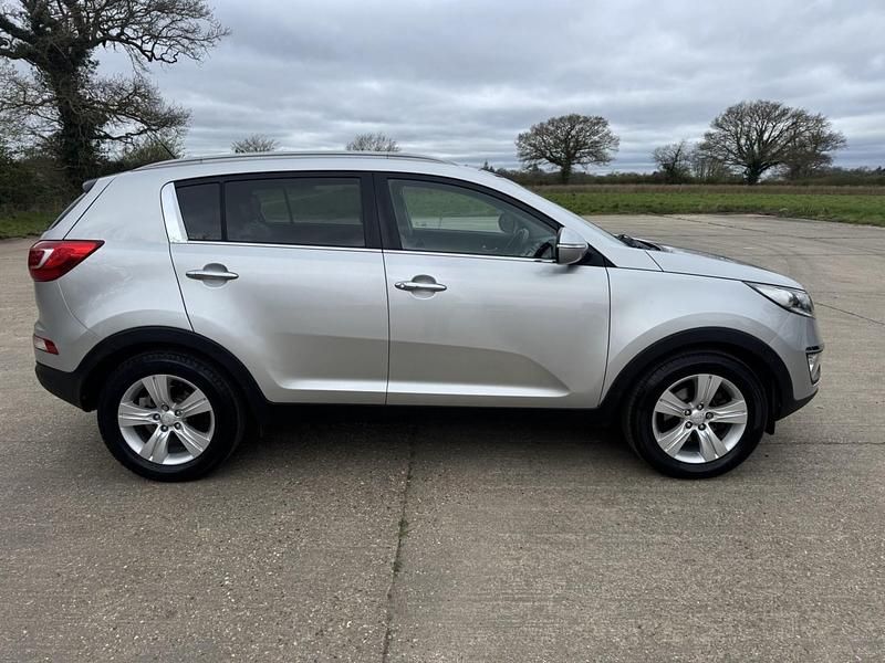 Usado Kia Sportage 135 HP (99 kW) 2013 Prateado SUV