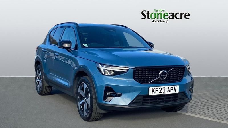 Used Volvo XC40 Ultimate 197 HP (144 kW) 2023 Blue SUV