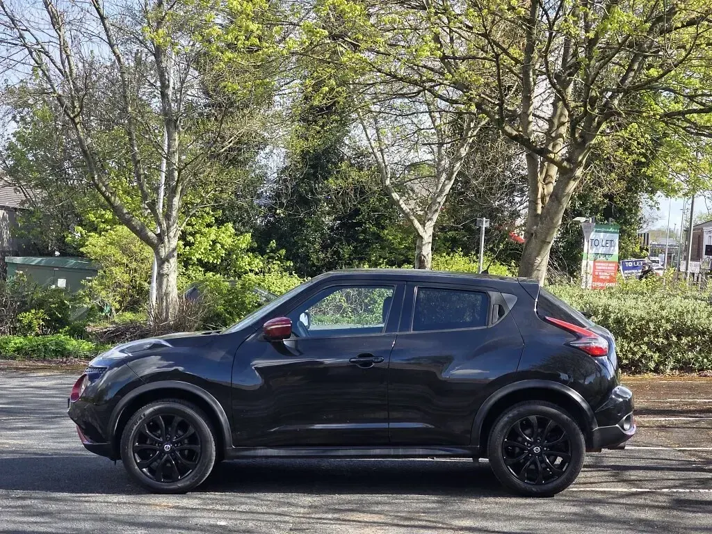 Used Nissan Juke Acenta Premium 115 HP (84 kW) 2014 Black SUV