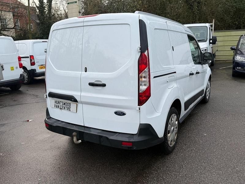 Used Ford Transit Connect Trend 120 HP (88 kW) 2021 White MPV
