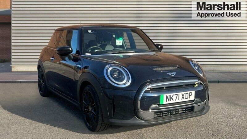 Blue/black Used 2021 Mini Cooper S Level 3 Hatchback | £15,165 (Fair price) - Image 1/4