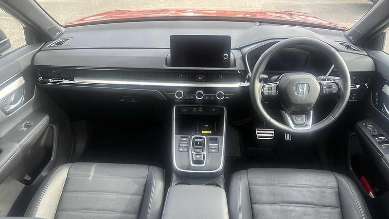 Used Honda CR-V Advance 184 HP (135 kW) 2025 Red SUV