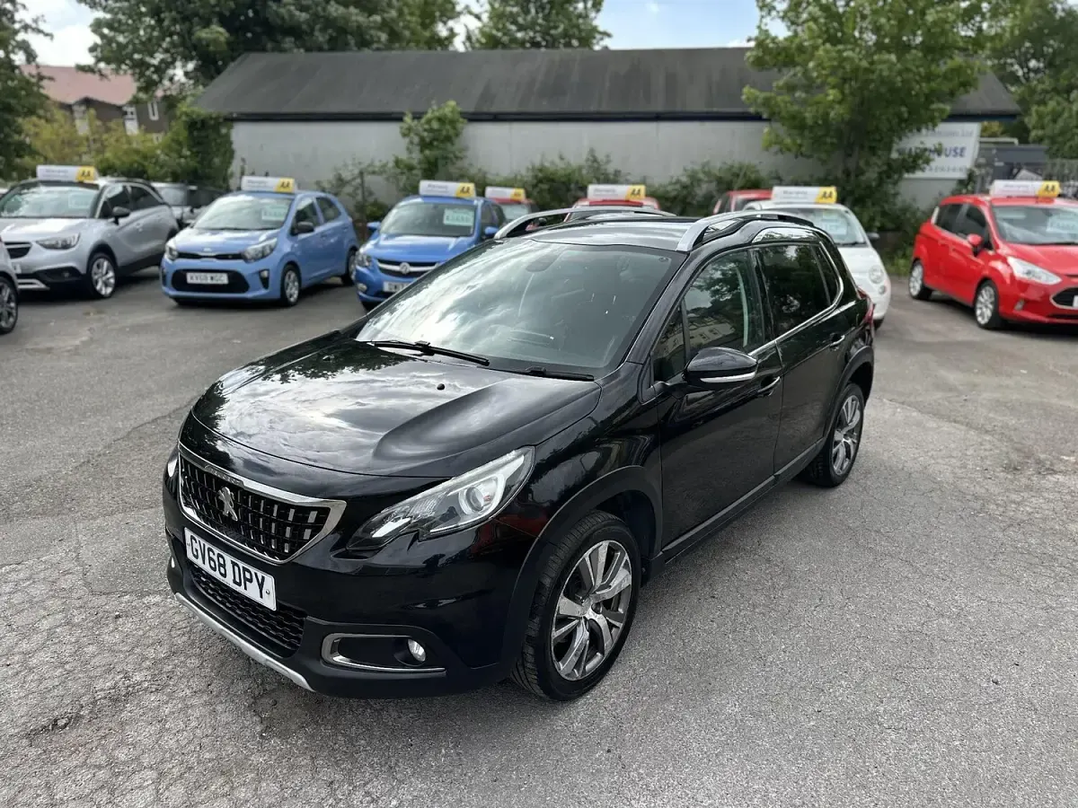 Used Peugeot 2008 Allure 129 HP (94 kW) 2019 Black SUV
