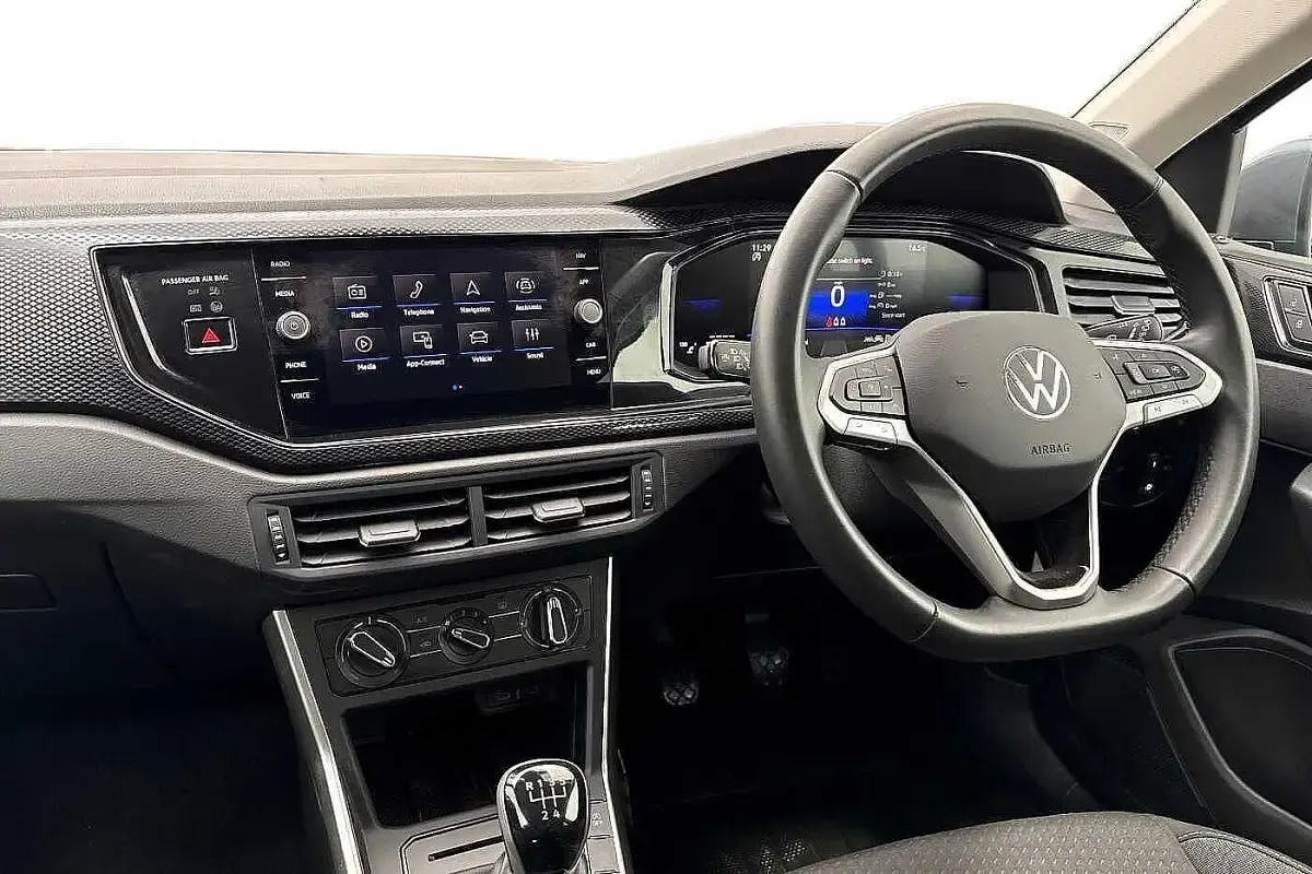 Used VW Polo Match 95 HP (69 kW) 2025 Grey Hatchback