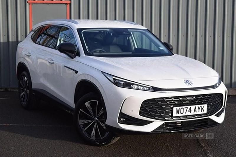 White Used 2025 MG HS Trophy SUV | £22,485 (Expensive) - Image 1/1