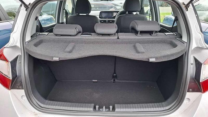 Used Hyundai i10 Advanced 83 HP (61 kW) 2025 Grey Hatchback