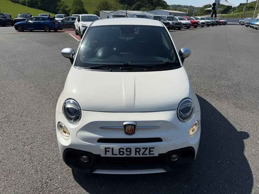 Used Abarth 595 Turismo 165 HP (121 kW) 2019 White Hatchback