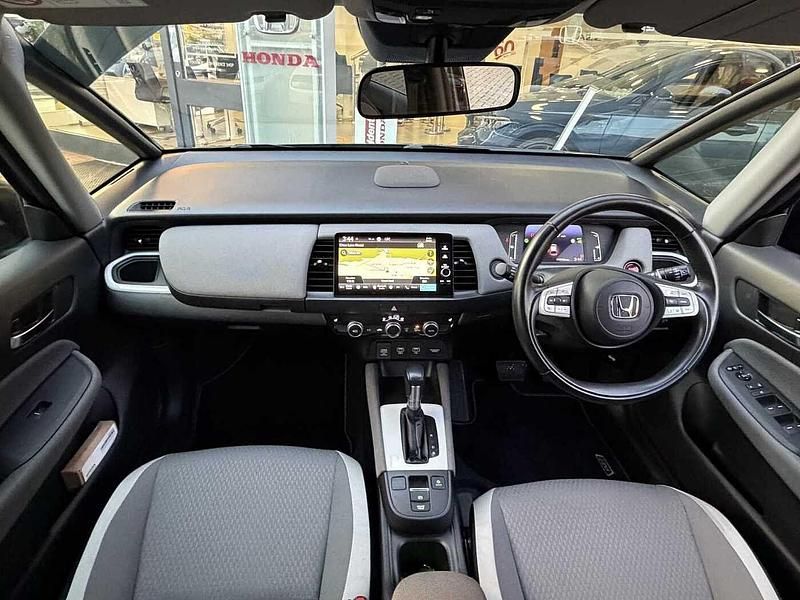 Used Honda Jazz Hybrid 109 HP (80 kW) 2021 Shining grey Hatchback