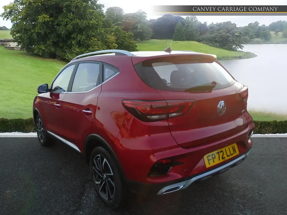 Used MG ZS Exclusive 106 HP (77 kW) 2022 Red Hatchback