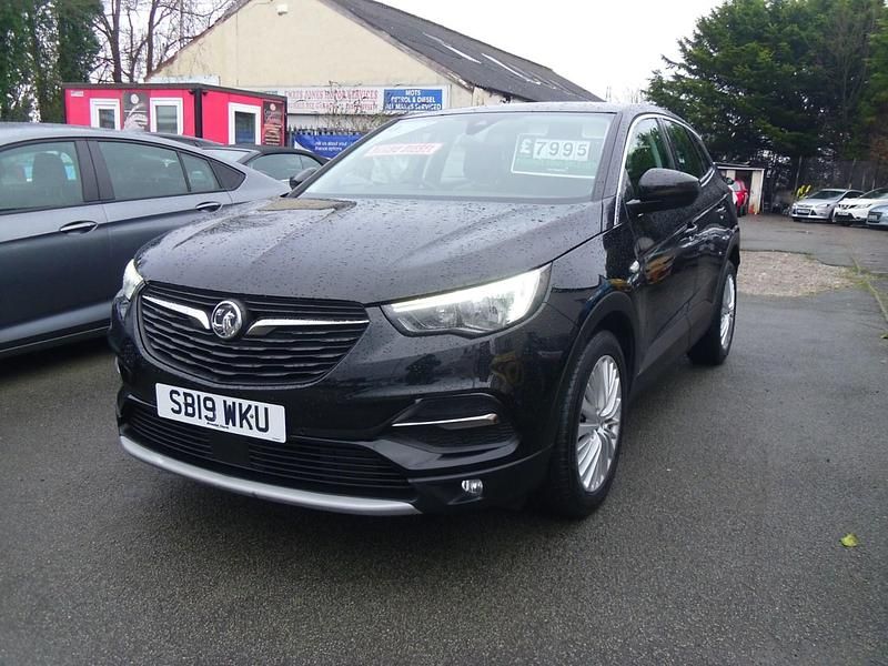 Used Vauxhall Grandland X 130 HP (95 kW) 2019 Black SUV
