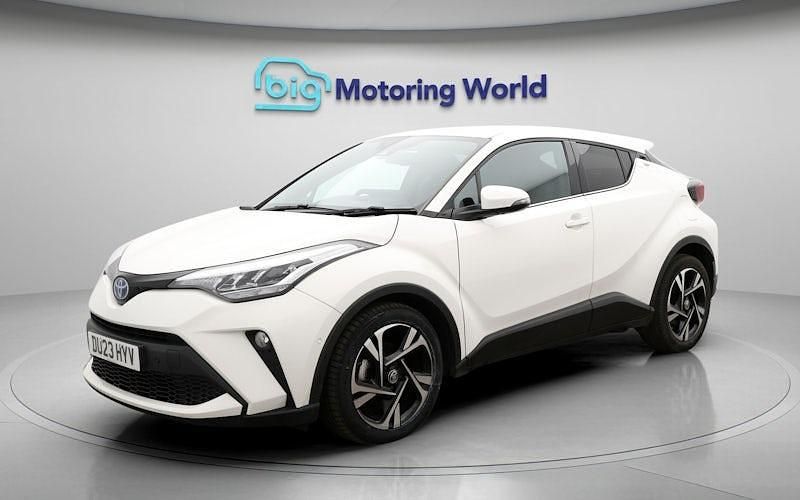 Used Toyota C-HR Design 122 HP (89 kW) 2023 White SUV