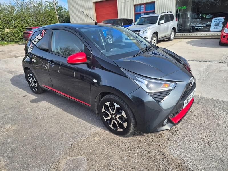 Used Toyota Aygo Trend 72 HP (52 kW) 2019 Grey Hatchback