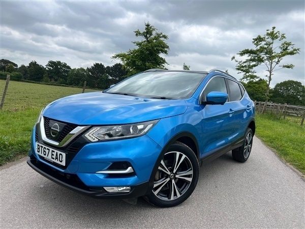 Blue Used 2017 Nissan Qashqai N-Connecta SUV | £9,485 (Fair price) - Image 1/1