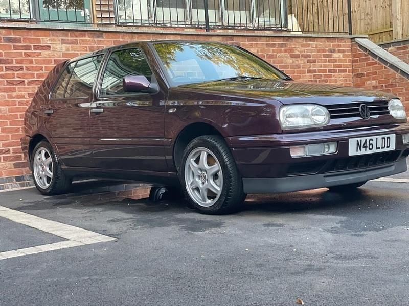Mauve/purple Used 1995 VW Golf III Highline Hatchback | £3,200 - Image 1/4