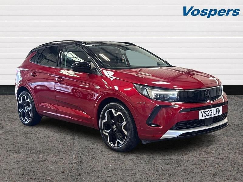 Red Used 2023 Vauxhall Grandland X Ultimate SUV | £18,490 (Fair price) - Image 1/3