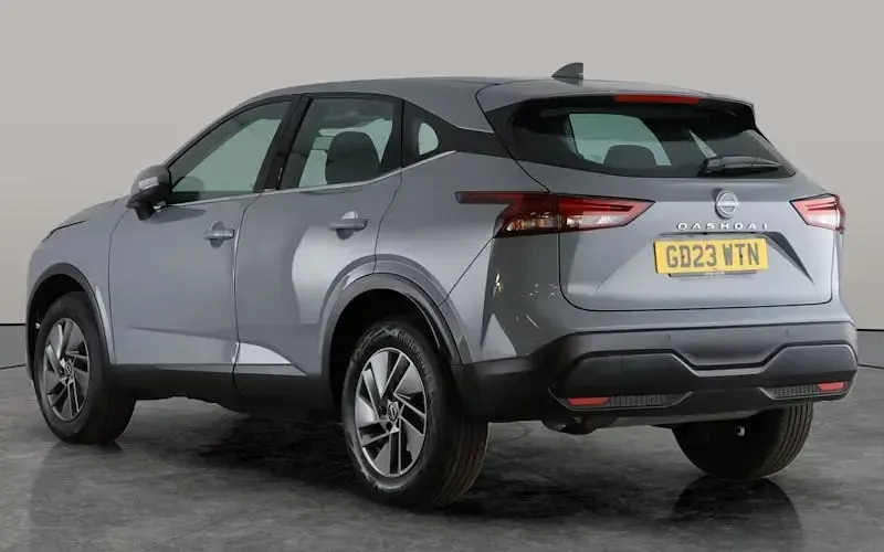 Used Nissan Qashqai Acenta Premium 140 HP (102 kW) 2023 Grey SUV