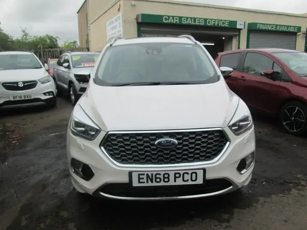 Used Ford Kuga Vignale 180 HP (132 kW) 2018 White SUV