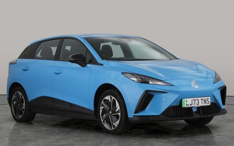 Used MG MG4 EV SE 150 kW (204 HP) 2024 Blue Hatchback