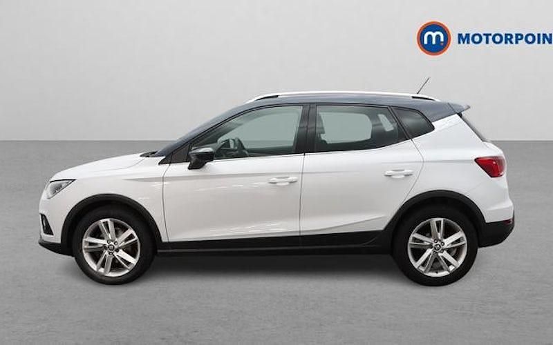 Used Seat Arona FR 110 HP (80 kW) 2021 White SUV