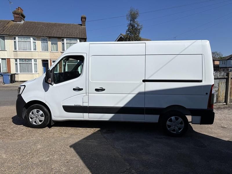 Gebraucht Renault Master Business 2021 Weiß Van / Kleinbus
