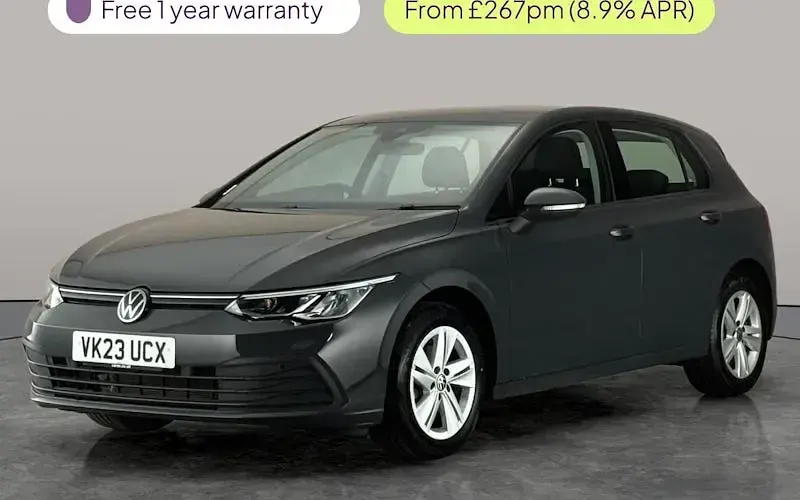 Used VW Golf VIII Life 150 HP (110 kW) 2023 Hatchback