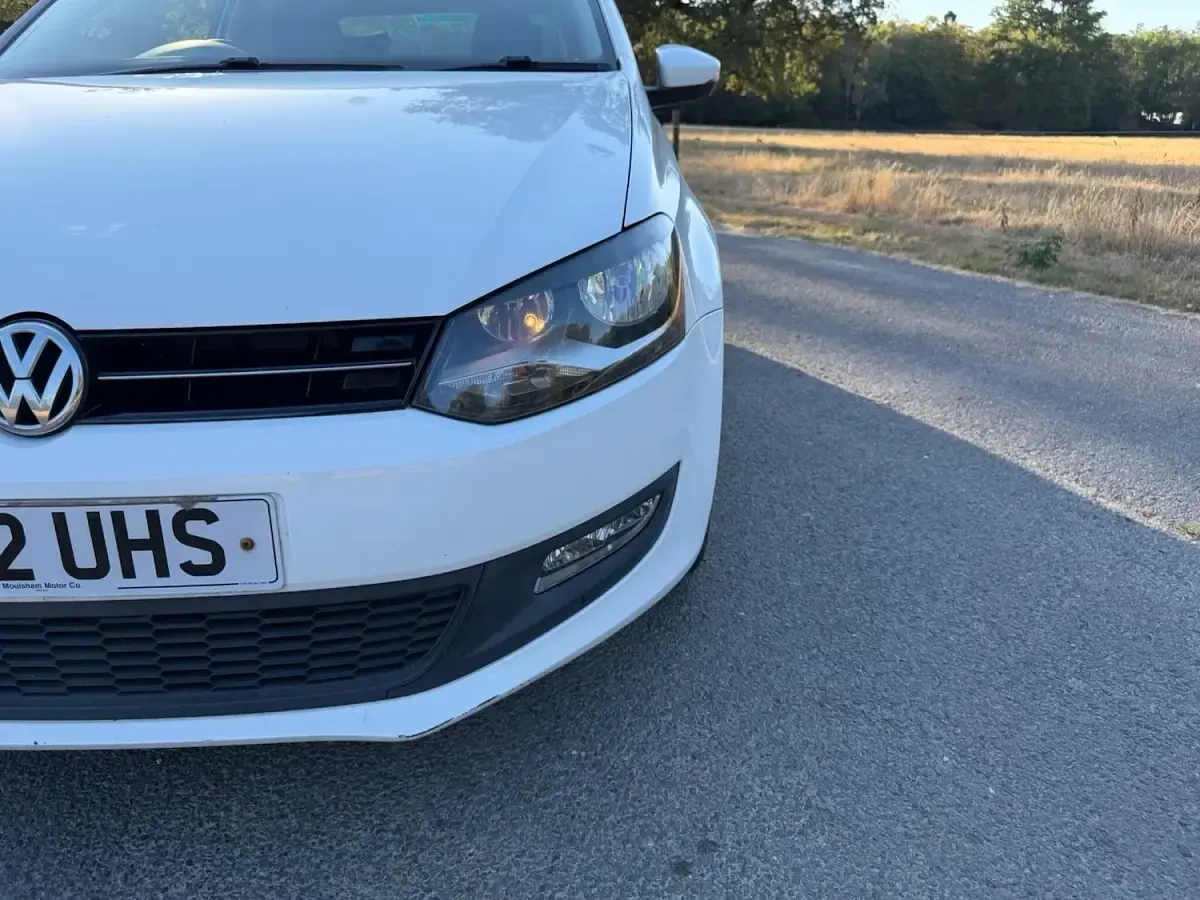 Used VW Polo Match 70 HP (51 kW) 2012 White Hatchback