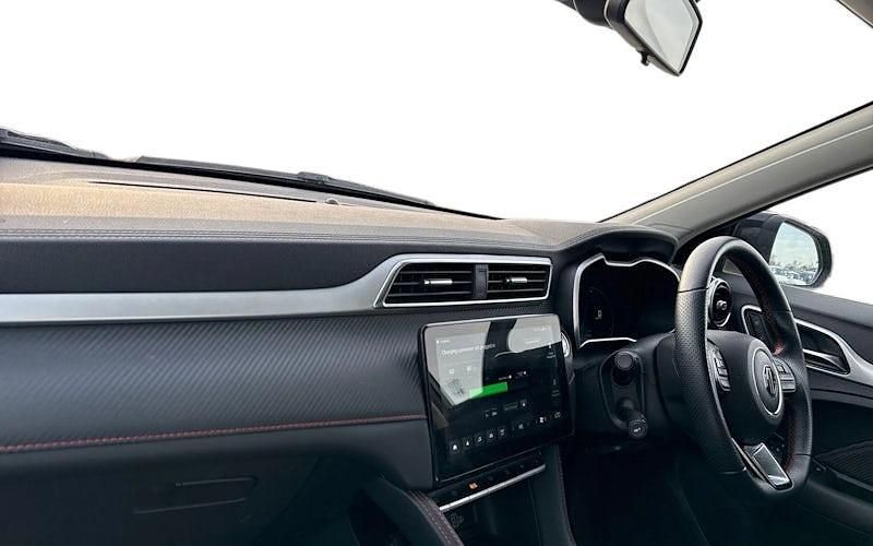 Used MG ZS Trophy Connect 130 kW (177 HP) 2022 Black SUV