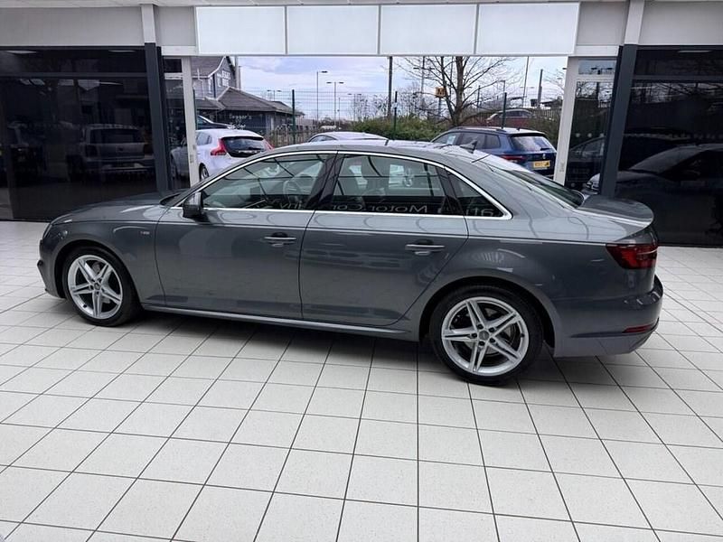 Used Audi A4 S-Line 150 HP (110 kW) 2018 Grey Sedan