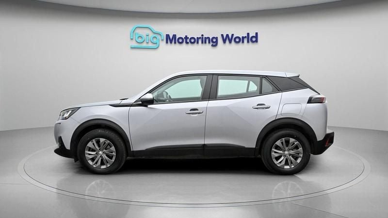 Used Peugeot e-2008 Active 98 kW (134 HP) 2020 Grey SUV