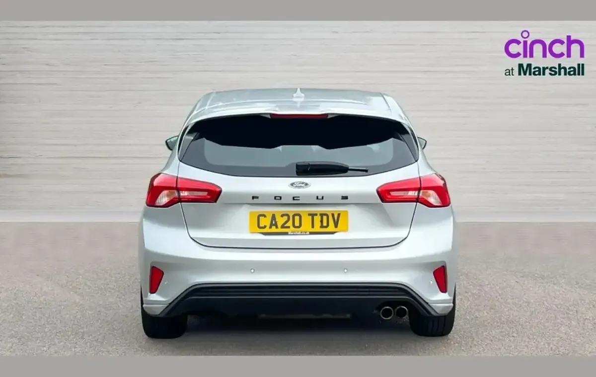 Used Ford Focus ST-Line 117 HP (86 kW) 2020 Silver Hatchback