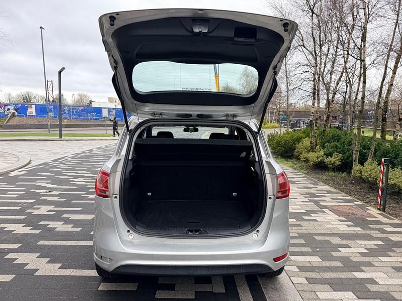Begagnad Ford B-MAX Zetec 2012 Silver Minibuss