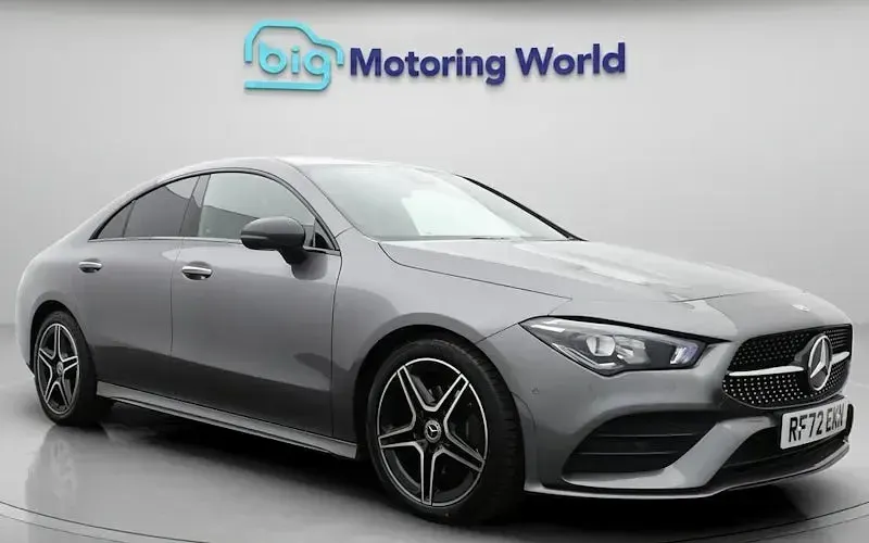Usado Mercedes CLA180 AMG line 136 HP (100 kW) 2022 Sedan