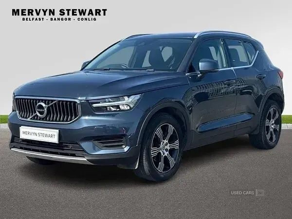 Used Volvo XC40 Inscription 160 HP (117 kW) 2021 Blue SUV