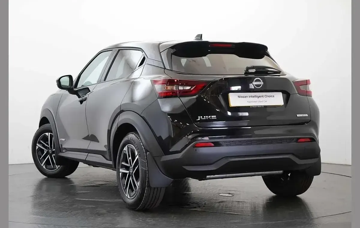 Used Nissan Juke N-Connecta 143 HP (105 kW) 2025 Black SUV