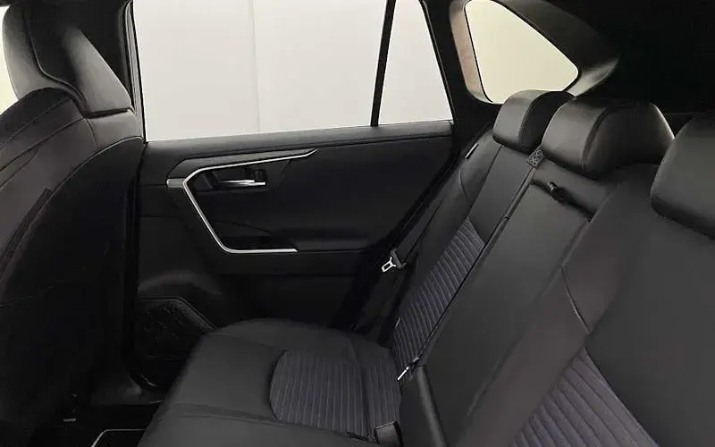 Used Toyota RAV4 Hybrid 222 HP (163 kW) 2020 Black SUV
