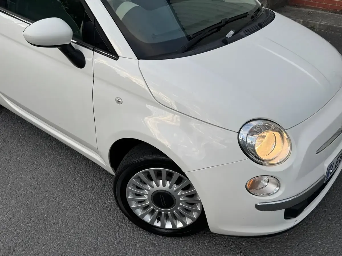 Used Fiat 500 Lounge 69 HP (50 kW) 2014 White Hatchback