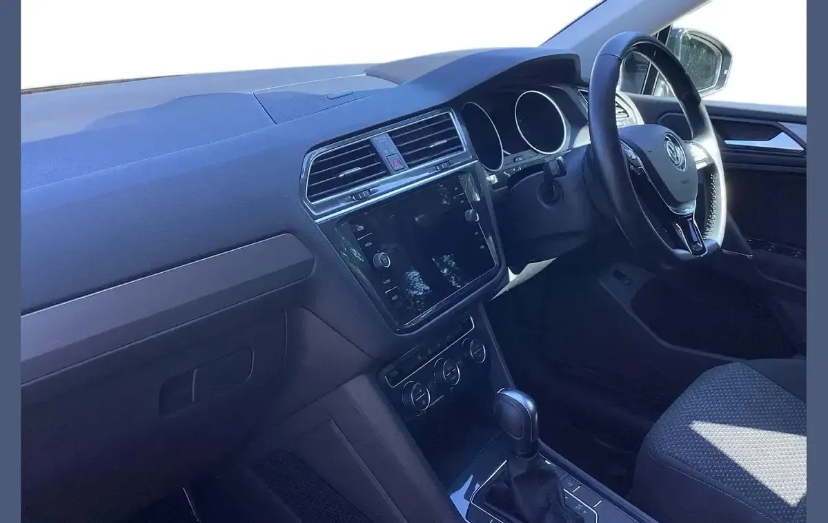 Used VW Tiguan Allspace Match 150 HP (110 kW) 2020 Black SUV