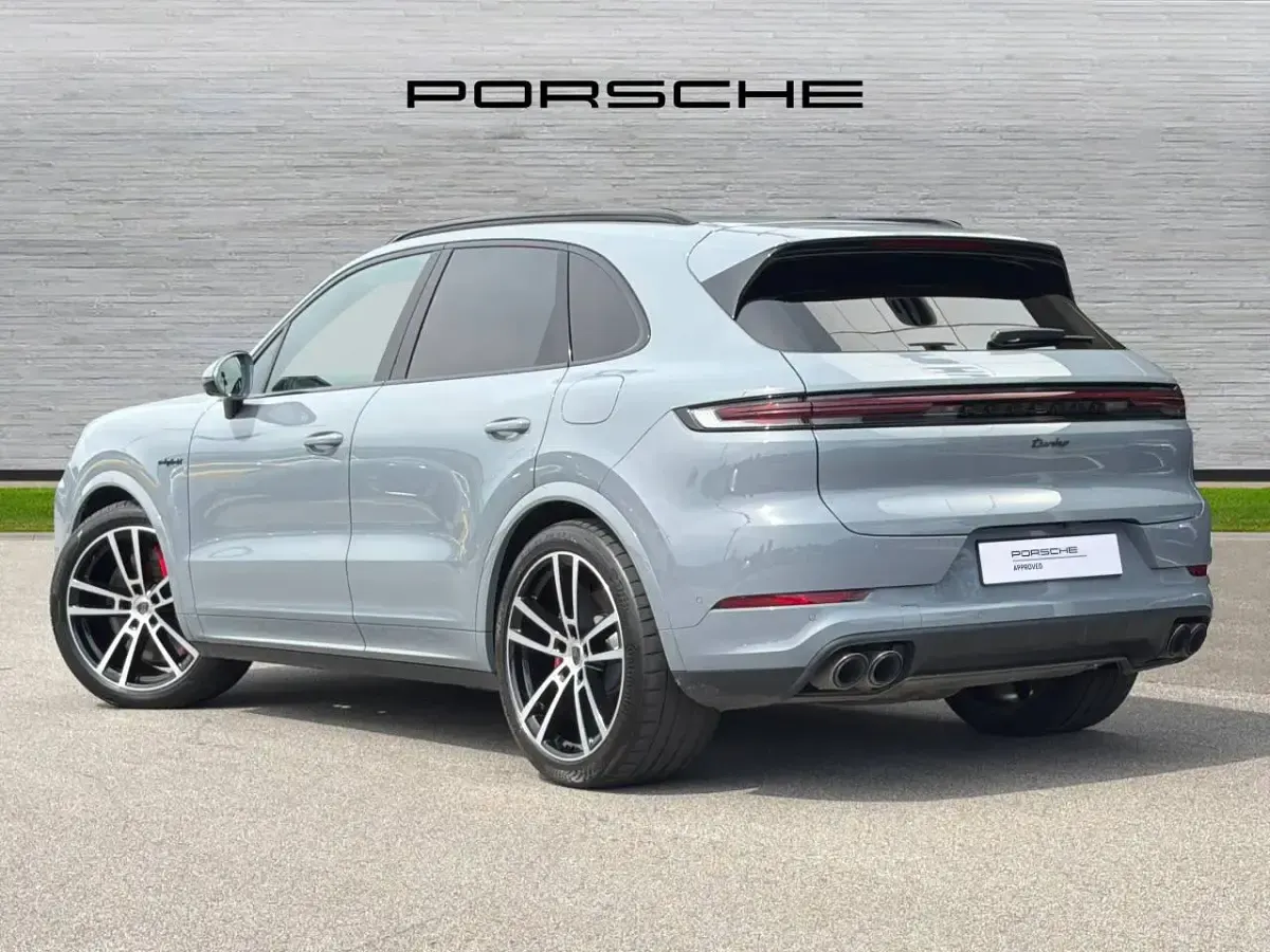 Used Porsche Cayenne Turbo E-Hybrid 2025 Grey SUV