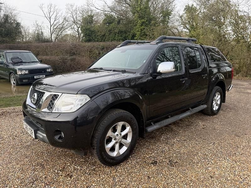 Used Nissan Navara Tekna 2015 Black Pickup